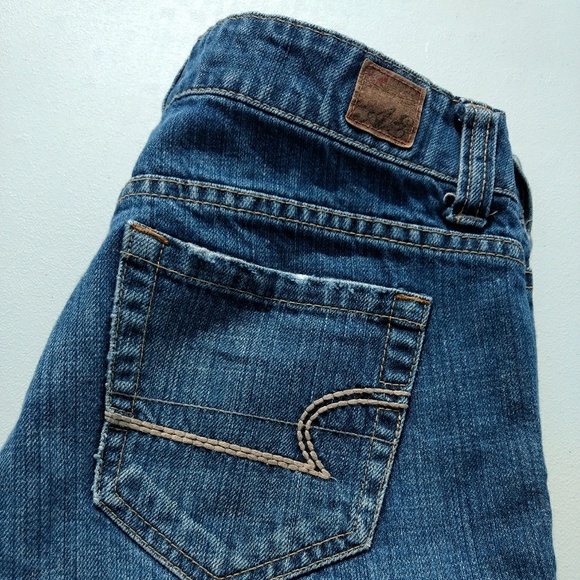 AEO Vintage Jeans - Picture 2 of 3